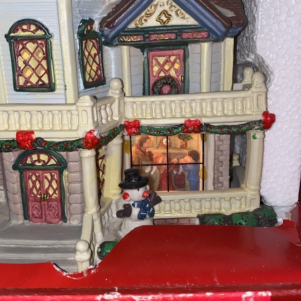 Forever Gifts~Christmas Village~Blue Residence House~AC Moore~NEW! - Picture 3 of 4